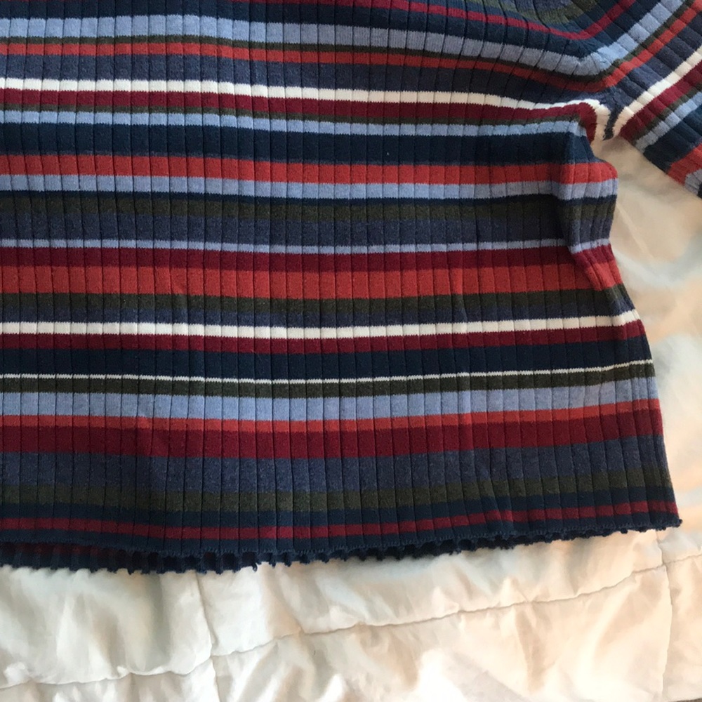 Multi colored turtle neck - Picture 3 of 3